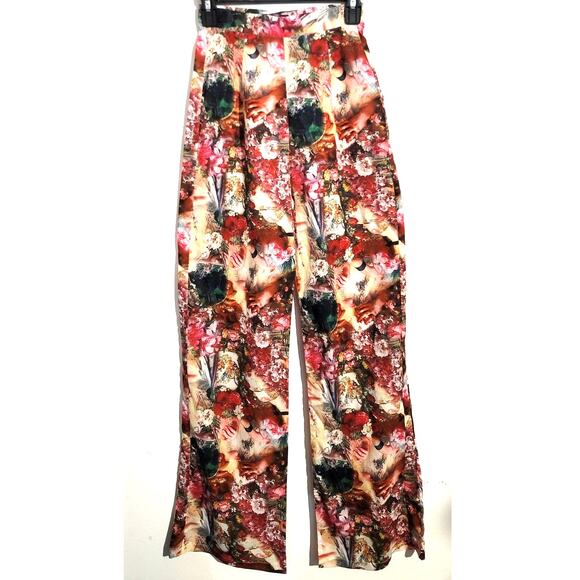 PrettyLittleThing Rose Femme Renaissance Print Wide Leg Pants 2 - Picture 3 of 8